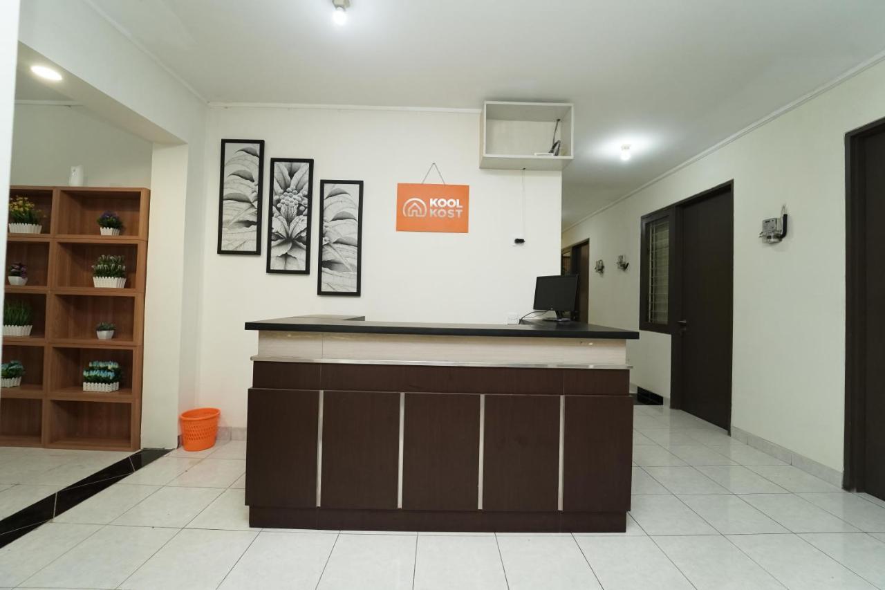 Koolkost Near Universitas Prasetiya Mulya Pagedangan Ngoại thất bức ảnh